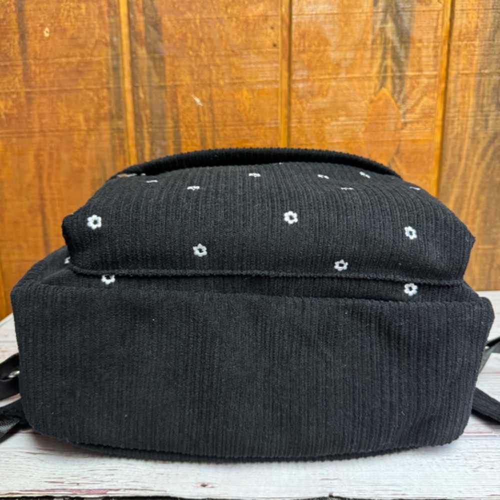 SKINNYDIP LONDON Cord Daisy Backpack - Picture 4 of 6